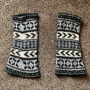 NEVER WORN Knit Leg Warmers
